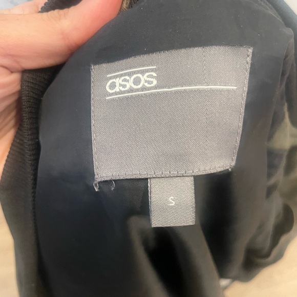 ASOS Men’s Olive Green Bomber Jacket - Picture 2 of 3